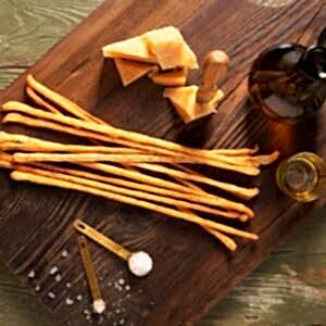 PARMESAN PEYNİRLİ GRISSINI